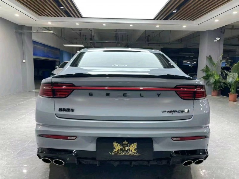 成都24年吉利星瑞7