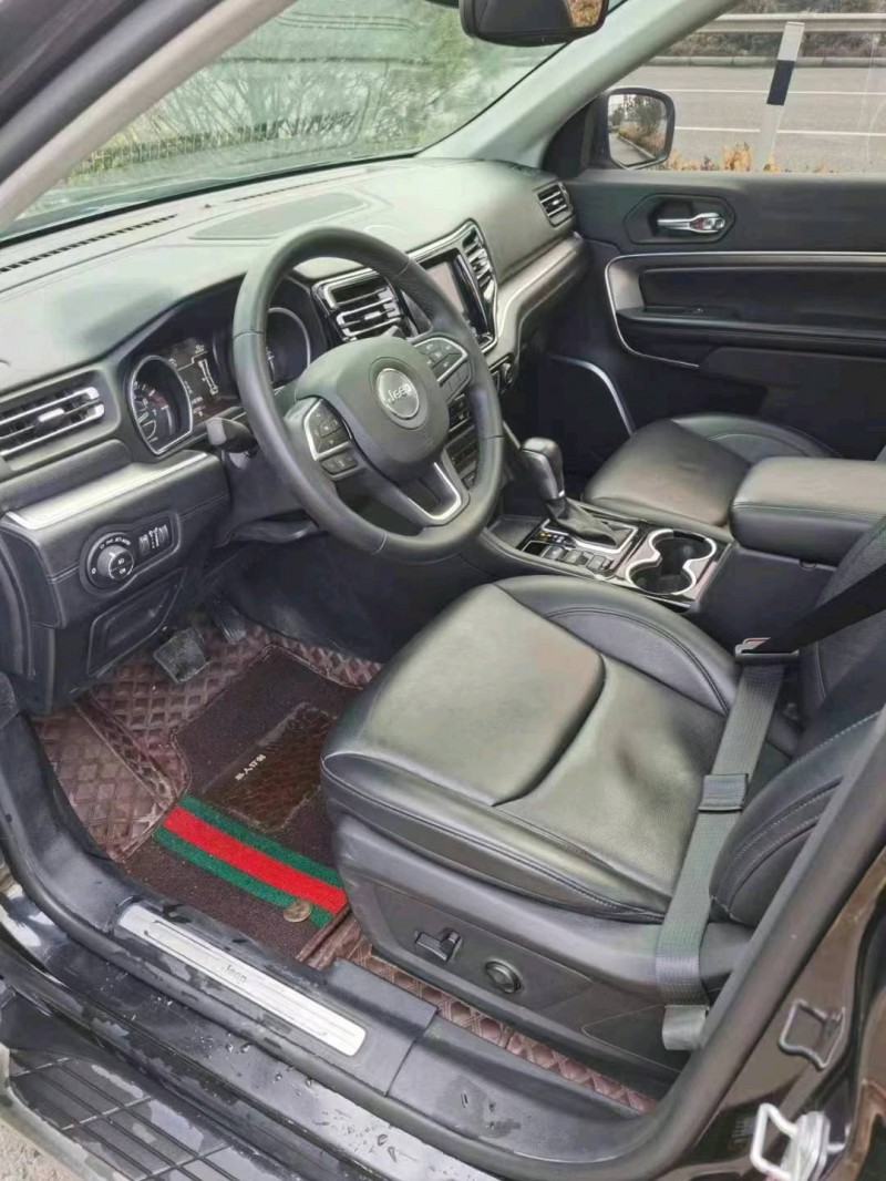 临沂20年Jeep指挥官4