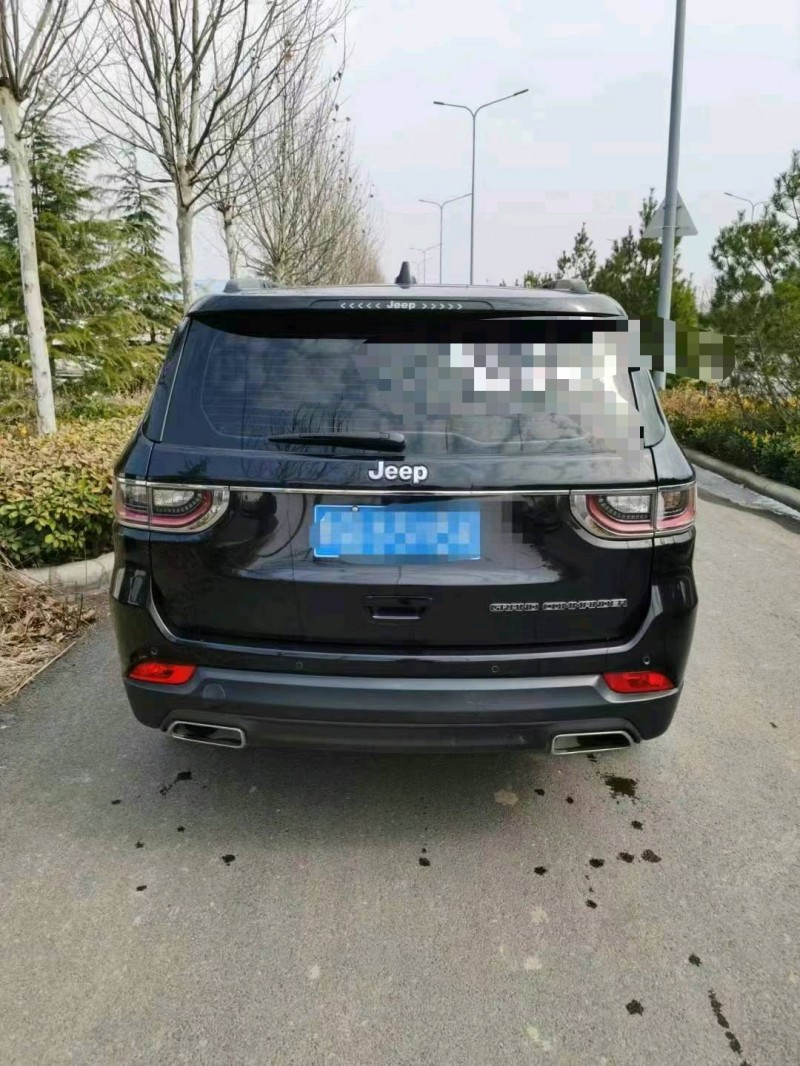 临沂20年Jeep指挥官9