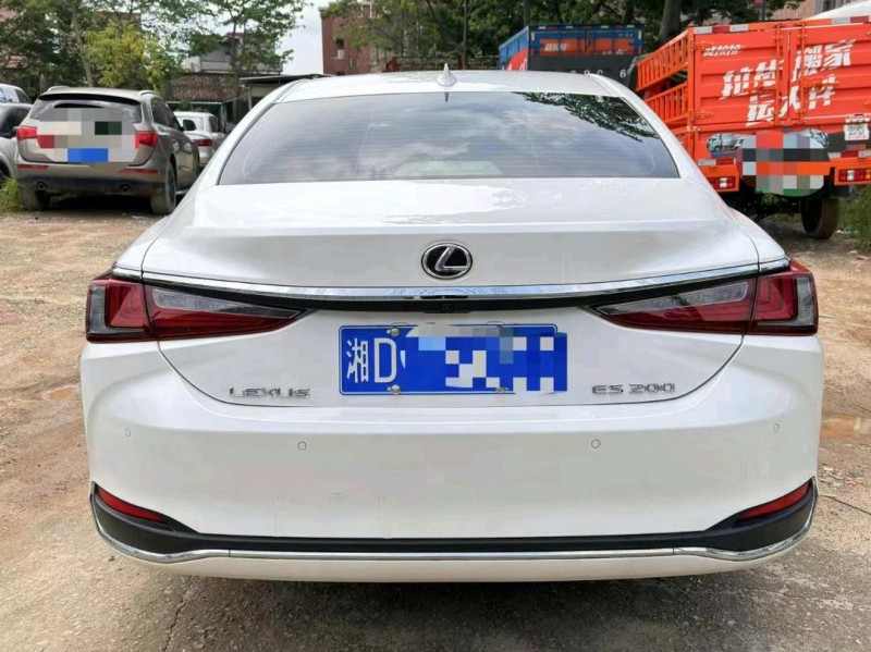 广州23年雷克萨斯ES6