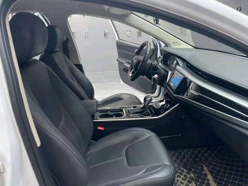 成都22年奇瑞艾瑞泽59