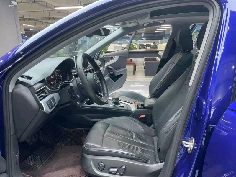 成都19年奥迪A4L5