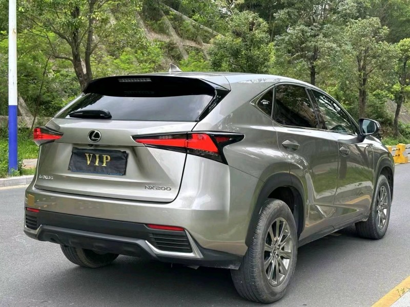 广州21年雷克萨斯NX8