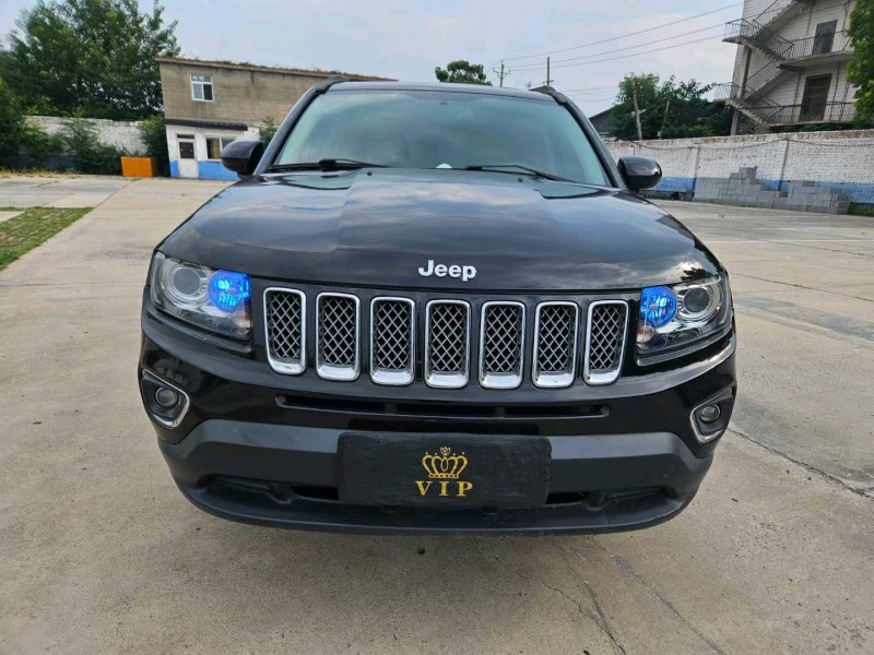 邢台15年Jeep指南者1