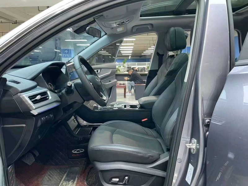 成都21年奇瑞瑞虎89