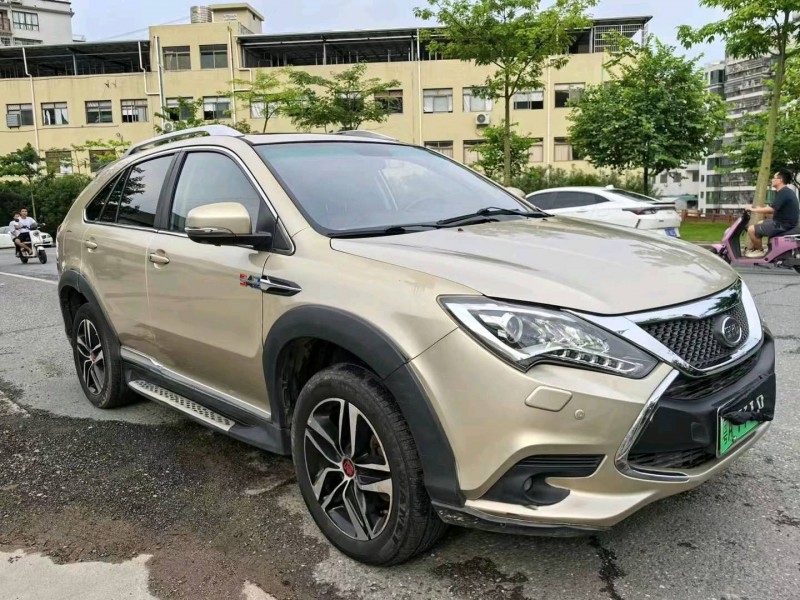 广州16年比亚迪唐3