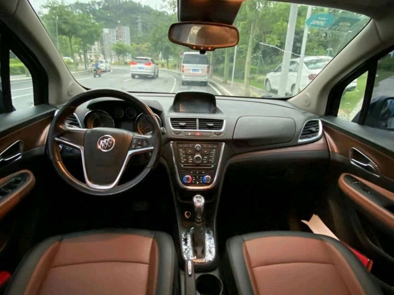 广州13年别克昂科拉9