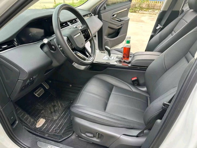 徐州22年路虎极光4