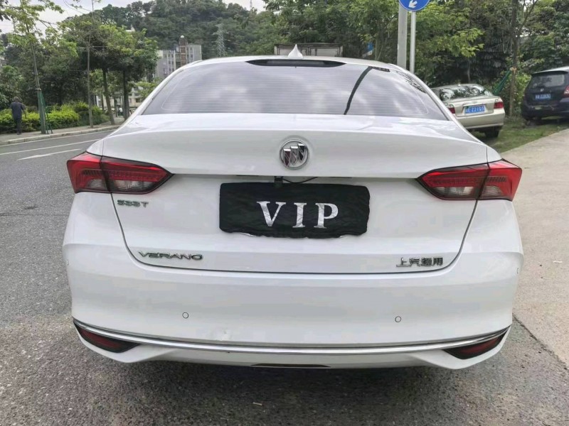 广州21年别克威朗7