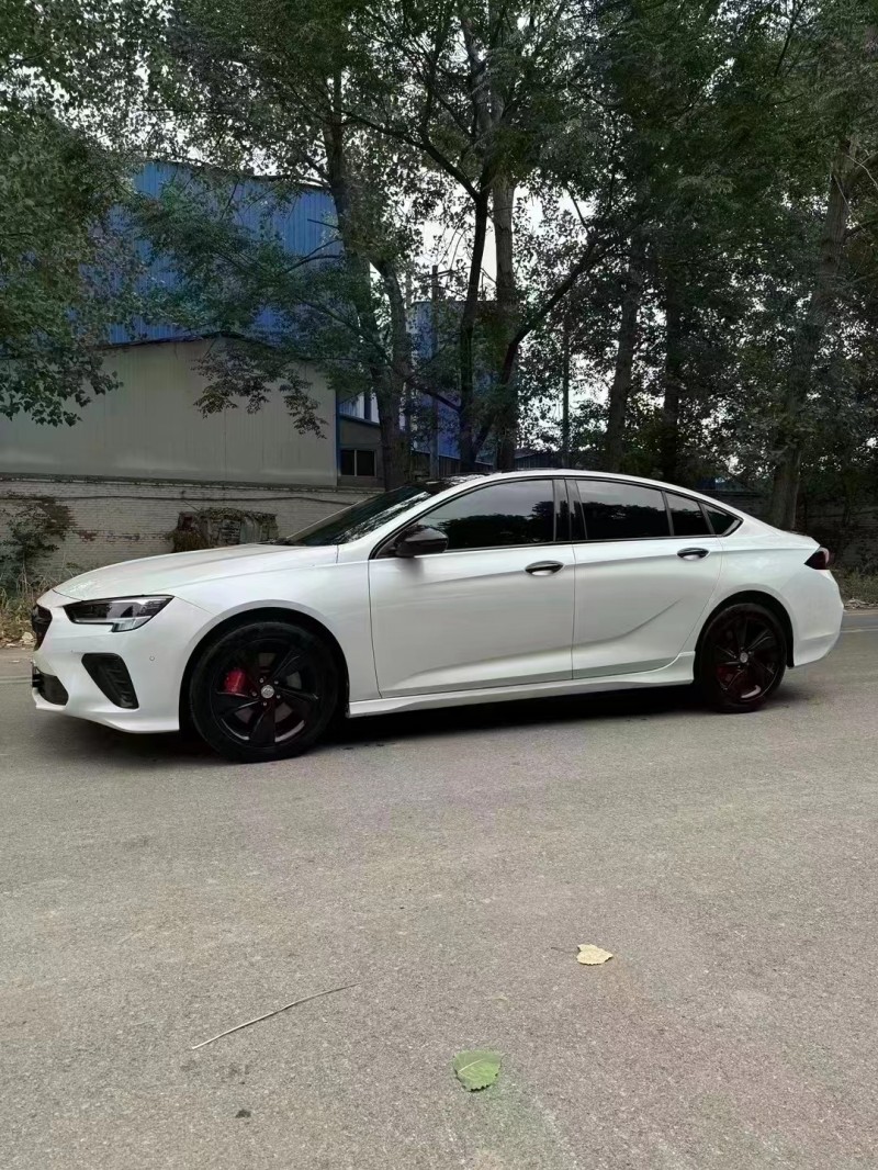 菏泽22年别克君威2