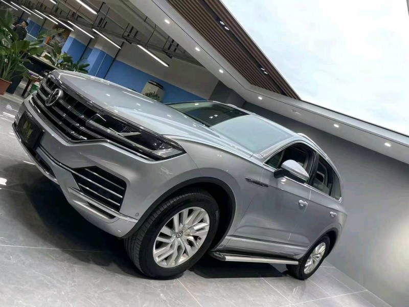 成都19年大众途锐3