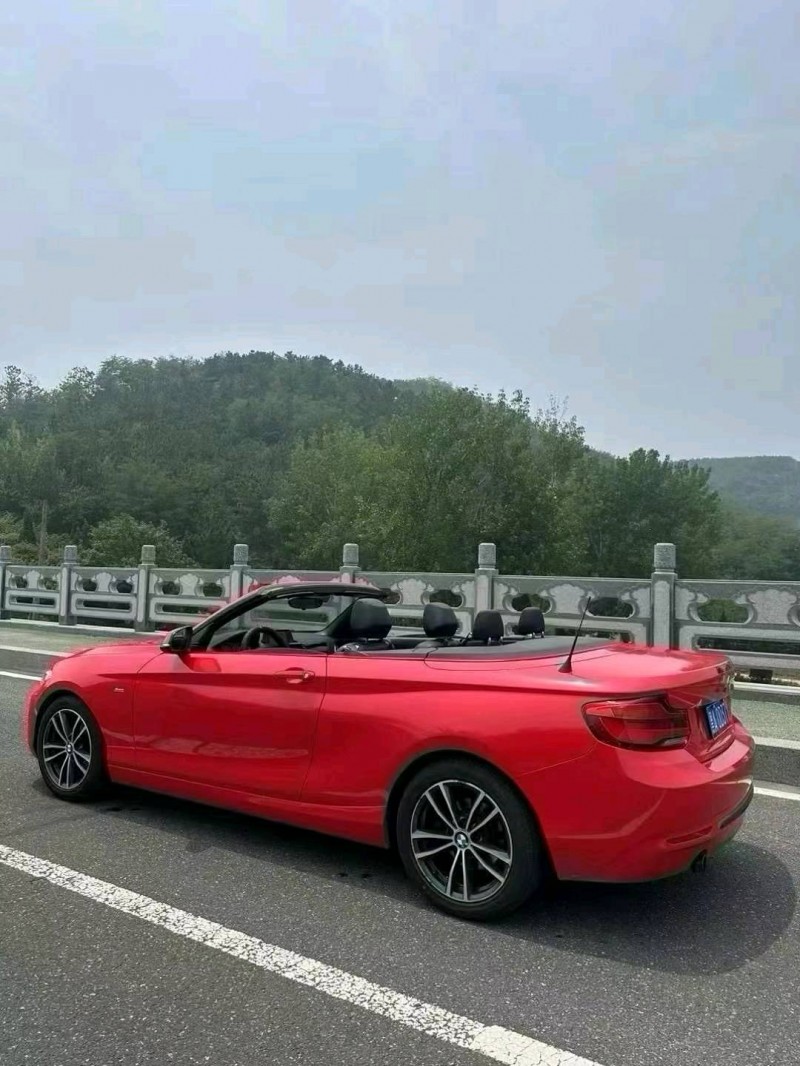 青岛19年宝马2系7
