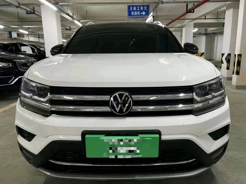 成都22年大众途岳1