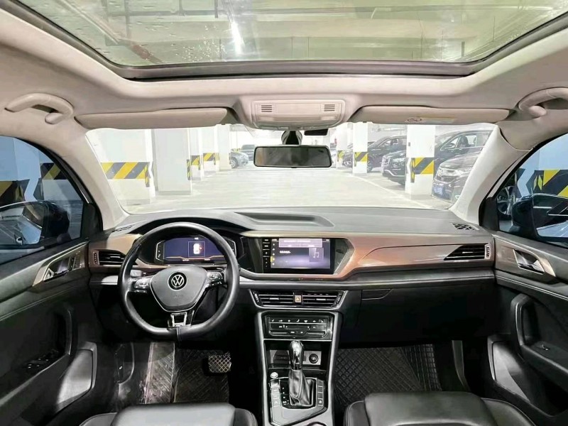 成都22年大众途岳4