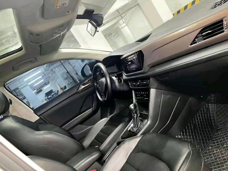 成都22年大众途岳5