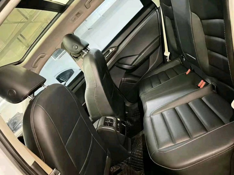 成都22年大众途岳6