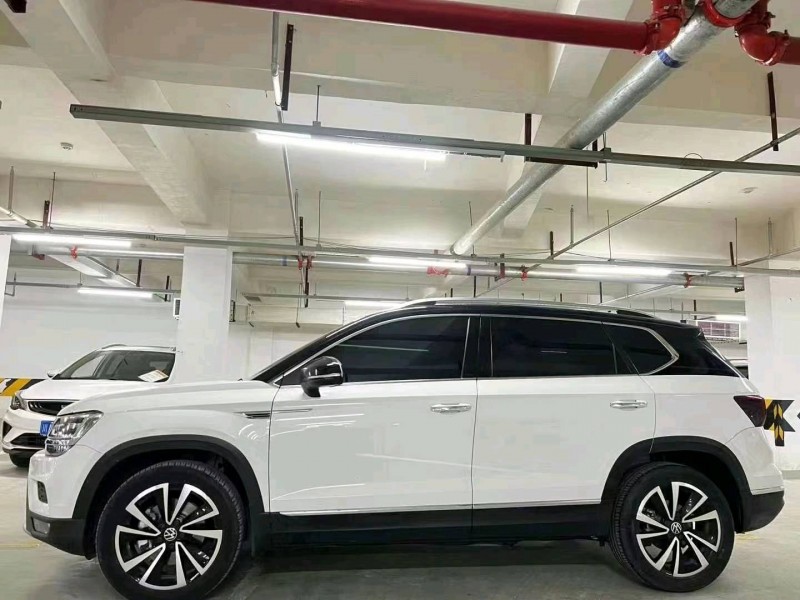 成都22年大众途岳7