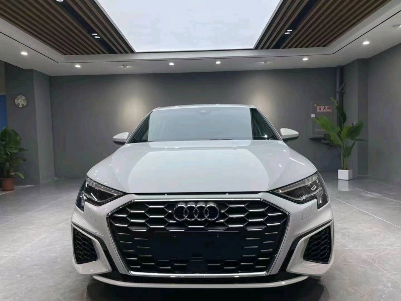 成都22年奥迪A31