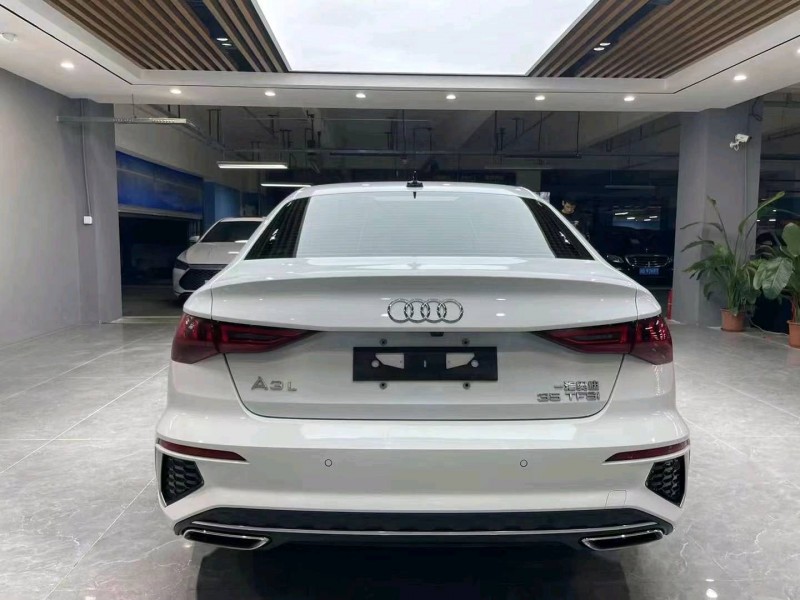 成都22年奥迪A37