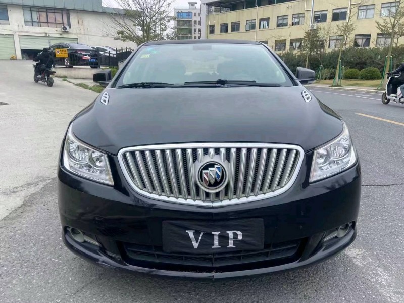 广州11年别克君越1