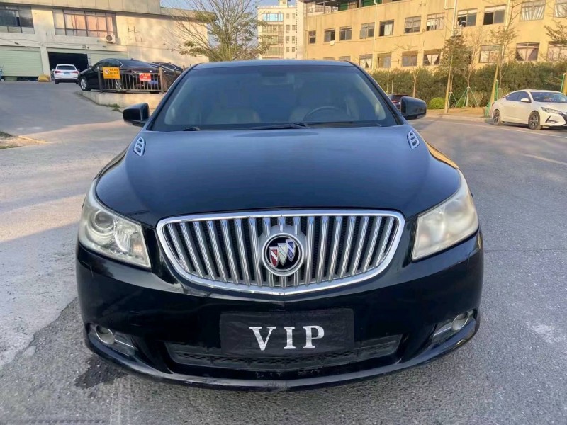 广州13年别克君越1