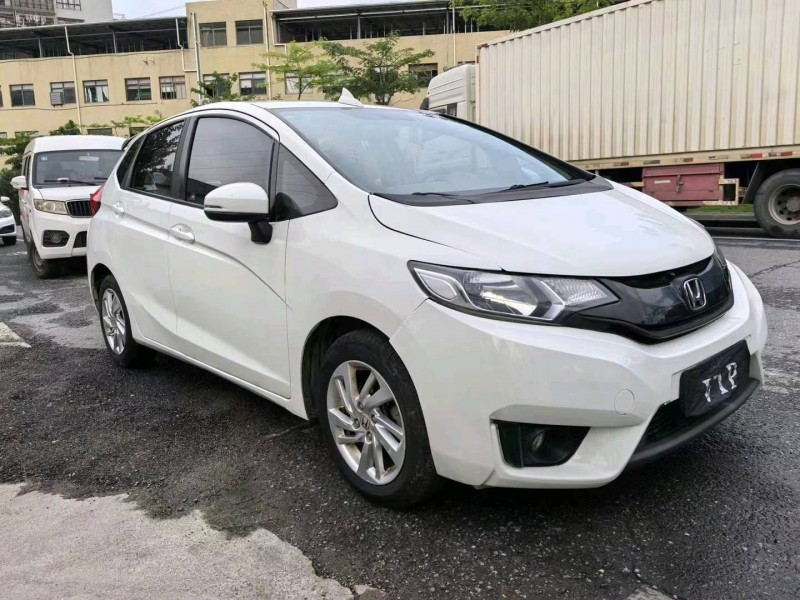 广州15年本田飞度3