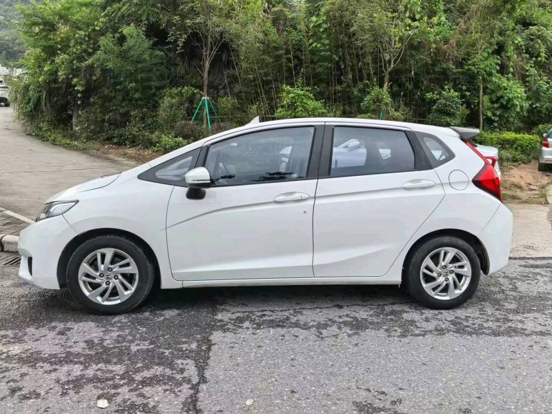 广州15年本田飞度6