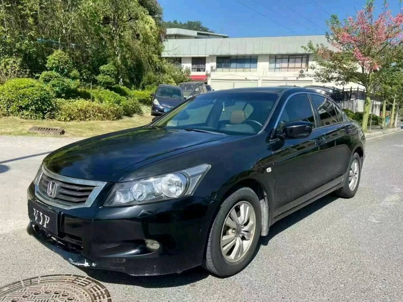 广州08年本田雅阁2