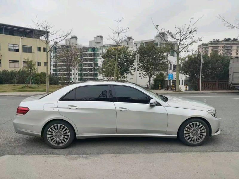 广州14年奔驰E4