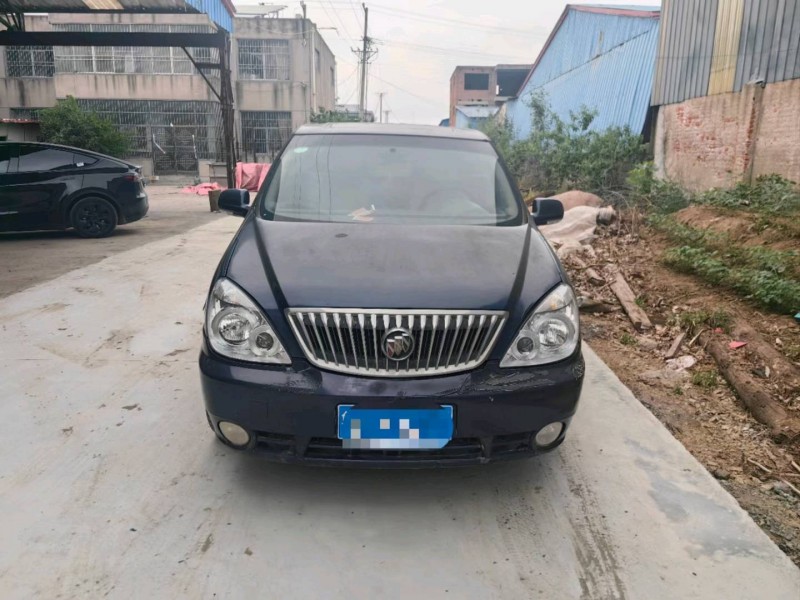 临沂13年别克GL82