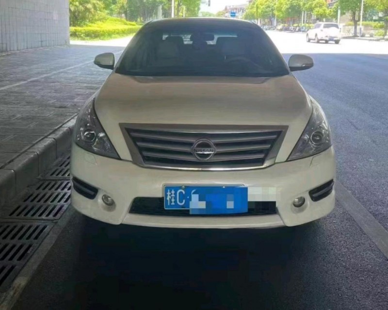 桂林12年日產天籟1