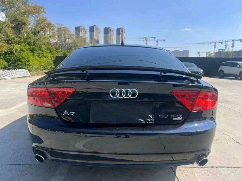 迪慶14年奧迪A7L2