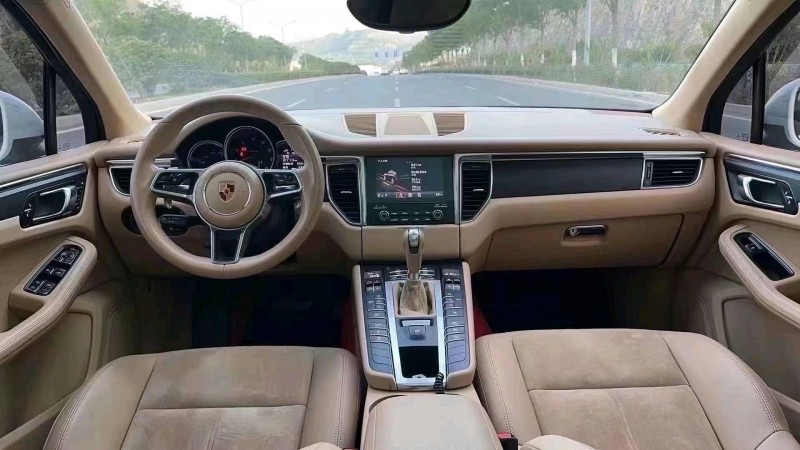 枣庄16年保时捷Macan6