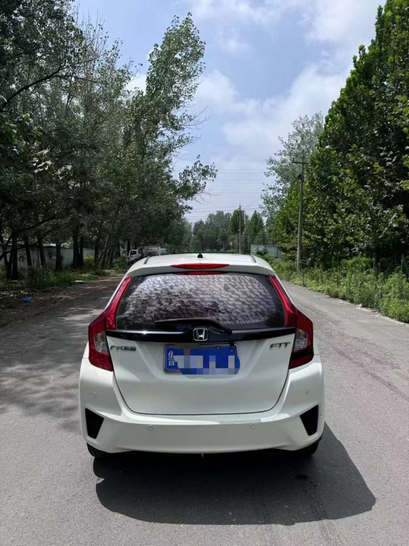 菏泽16年本田飞度9