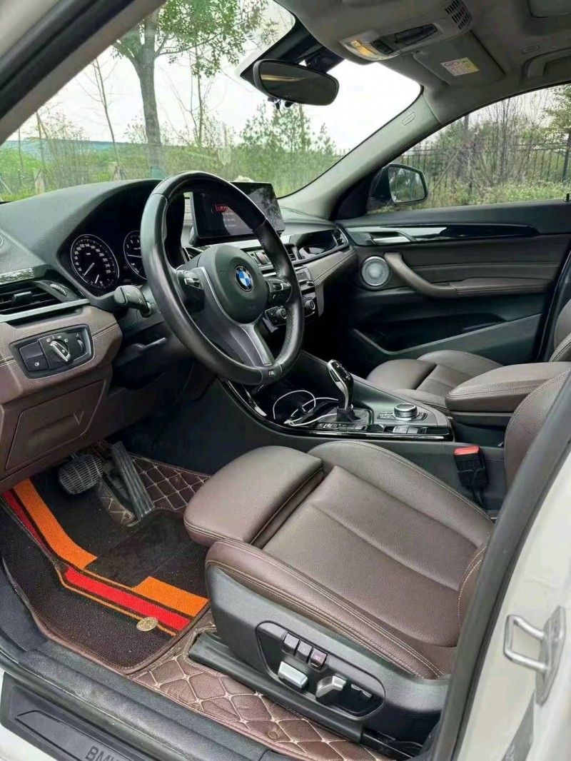 保定21年宝马X28