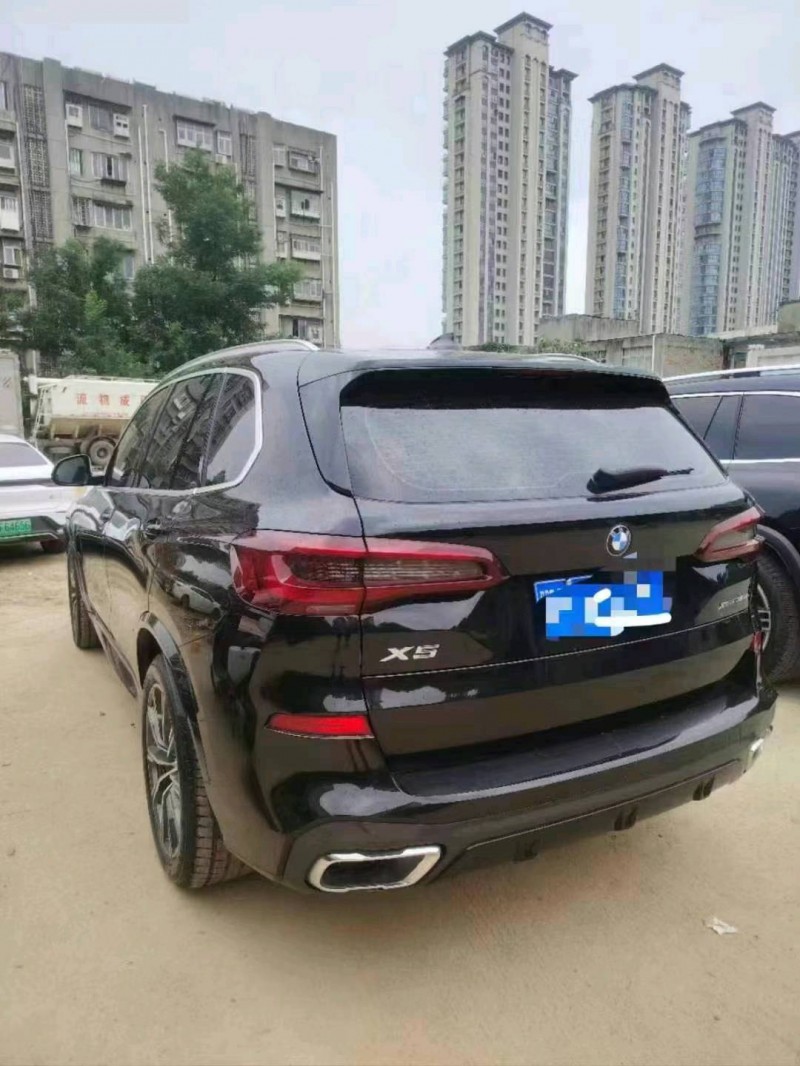 武汉22年宝马X55