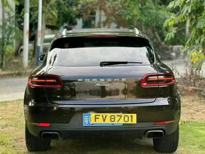 珠海15年保時捷Macan7