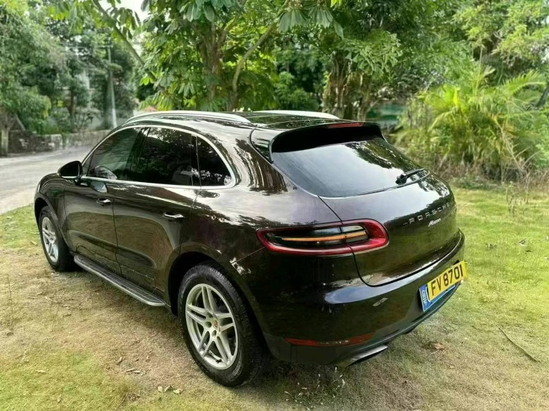 珠海15年保時捷Macan9