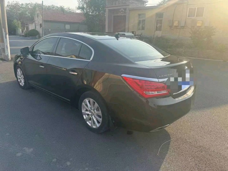 临沂16年别克君越7