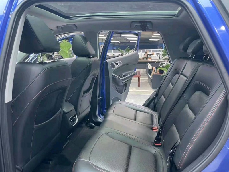 成都17年奇瑞瑞虎5x4