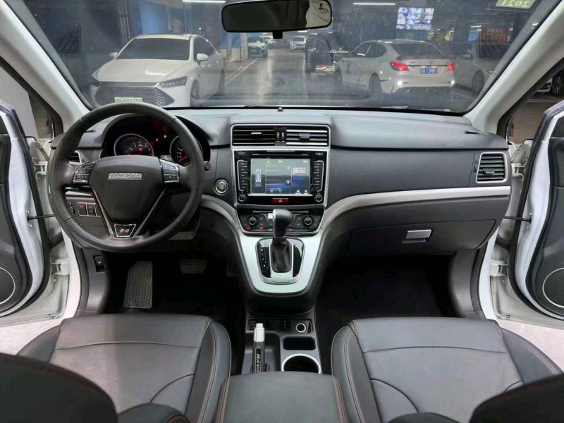 成都17年哈弗H64