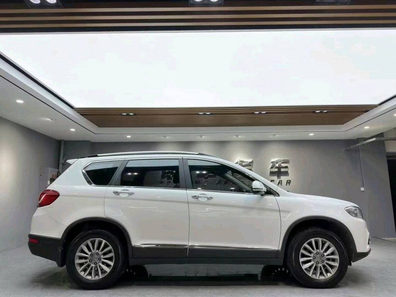 成都17年哈弗H68