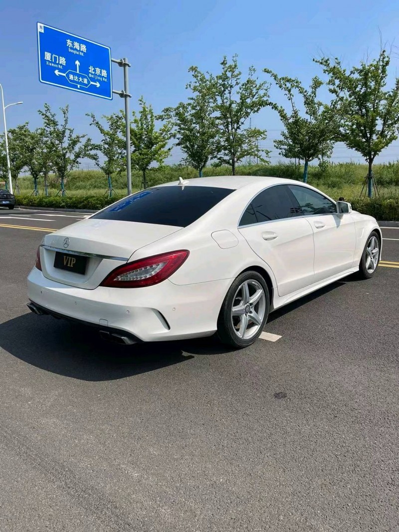 徐州17年奔驰CLS8