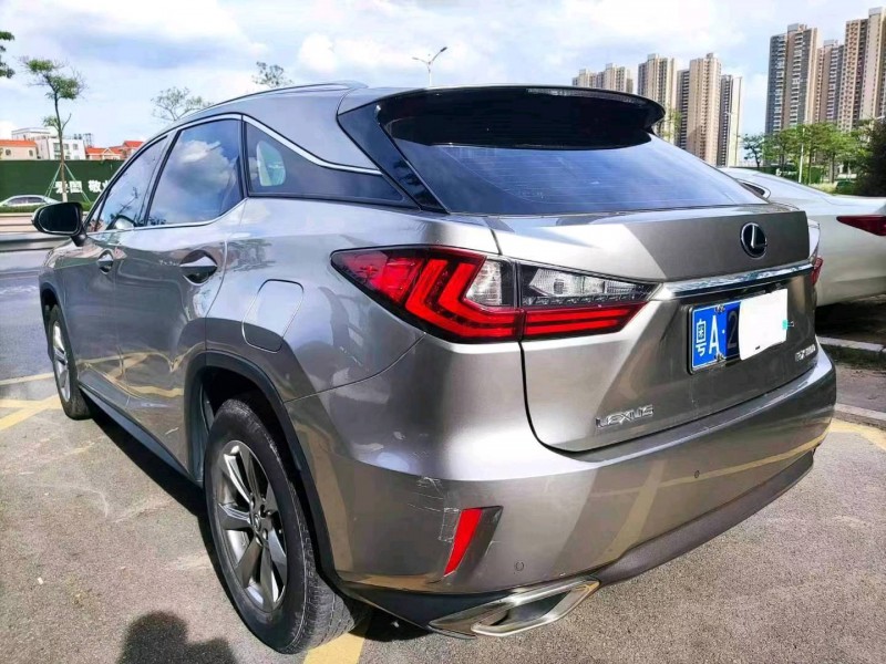 佛山19年雷克萨斯RX5