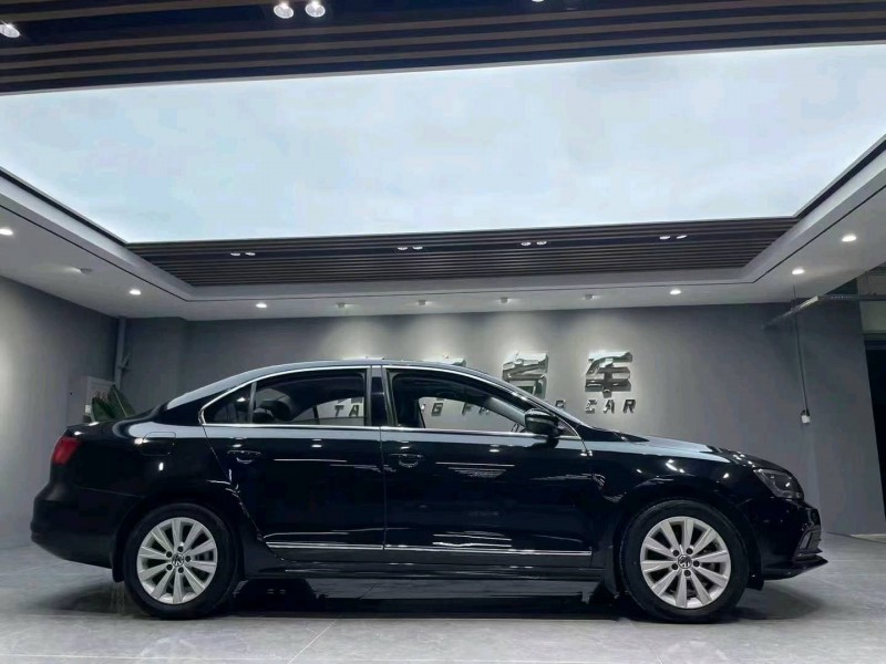 成都15年大众速腾6