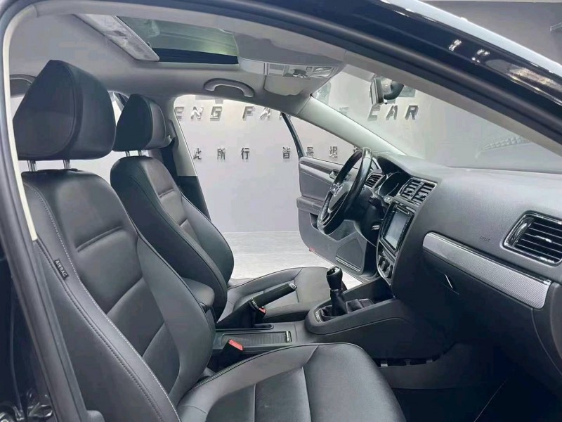 成都15年大众速腾7