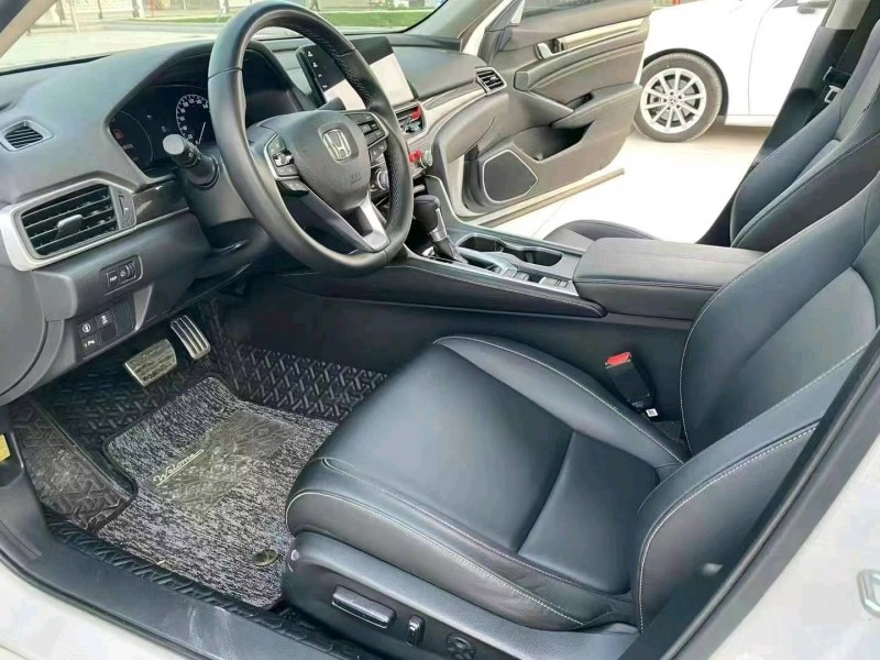 徐州22年本田雅阁3