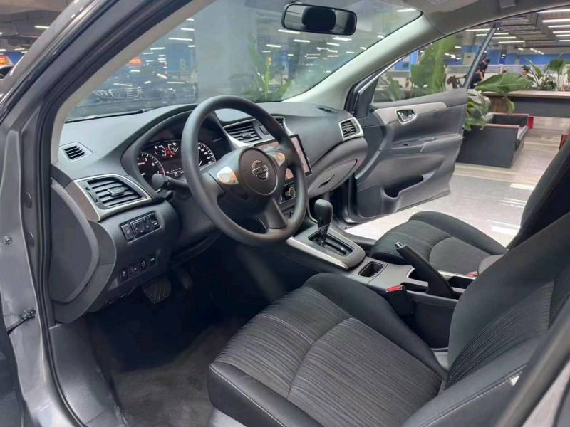 成都23年日产轩逸3