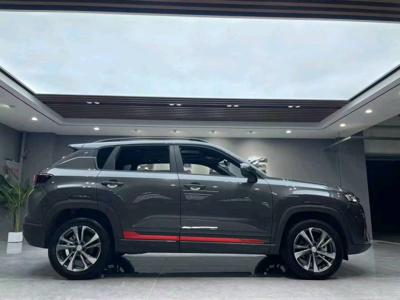 成都24年长安汽车CS356