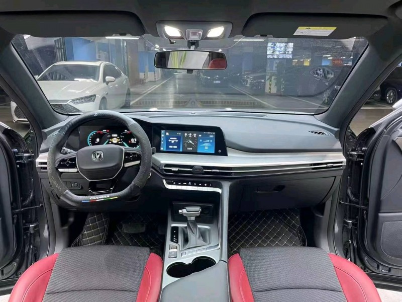 成都24年长安汽车CS358